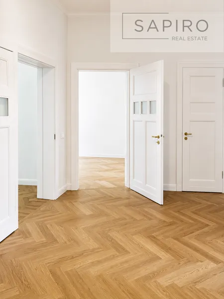 STILVOLLE SANIERTE 5-ZIMMER-WOHNUNG 
MIT BALKON NAHE FRIEDRICH-WILHELM-PLATZ — photo 1